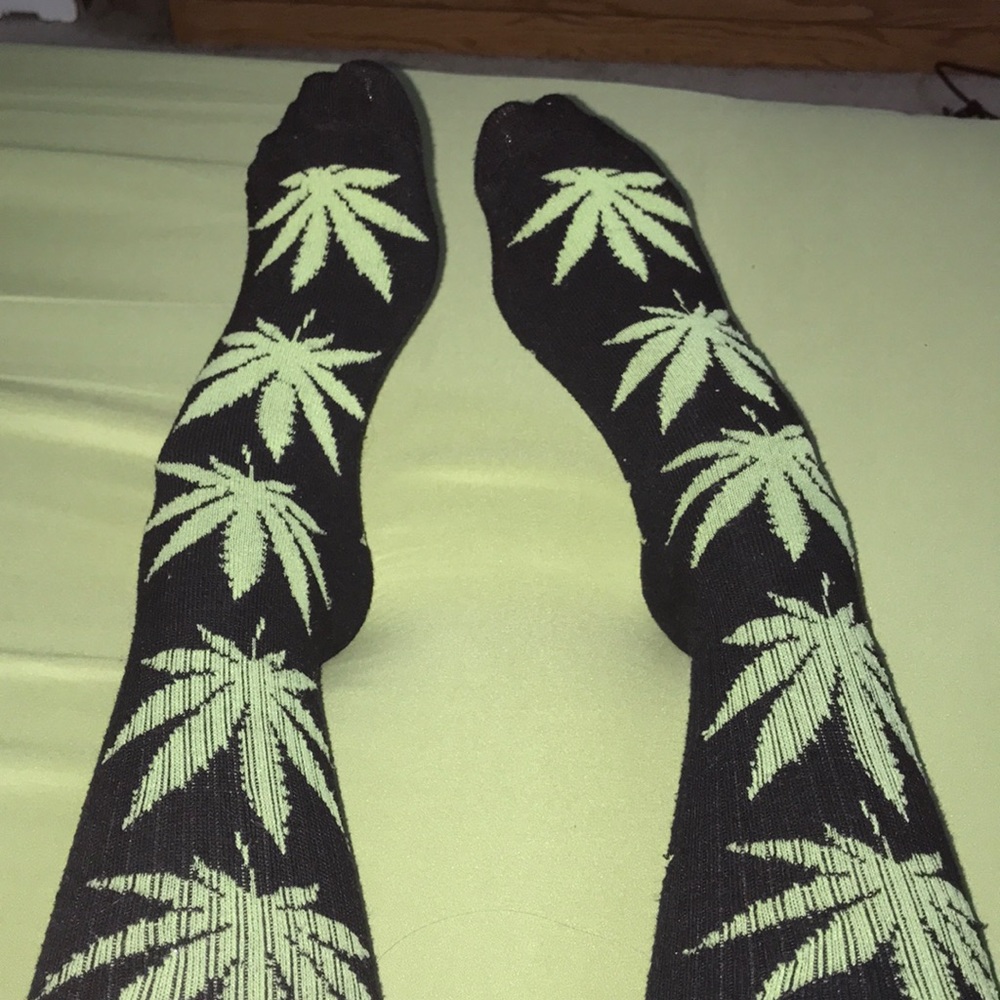 Weed Socks 🌲